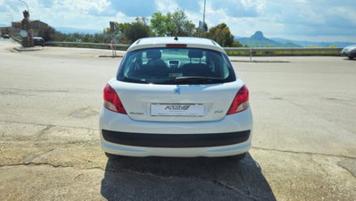 Peugeot 207 HDi 70CV 5p. Energie Sport (4)