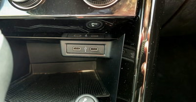 Volkswagen T-Roc 2.0 tdi R-Line 4motion 150cv dsg (18)