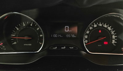 Peugeot 208 VTi 82 CV 5 porte Active (15)