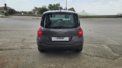 Renault Modus 1.2 16V Dynamique (4)