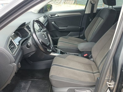 Volkswagen T-Roc 1.0 TSI Style (8)