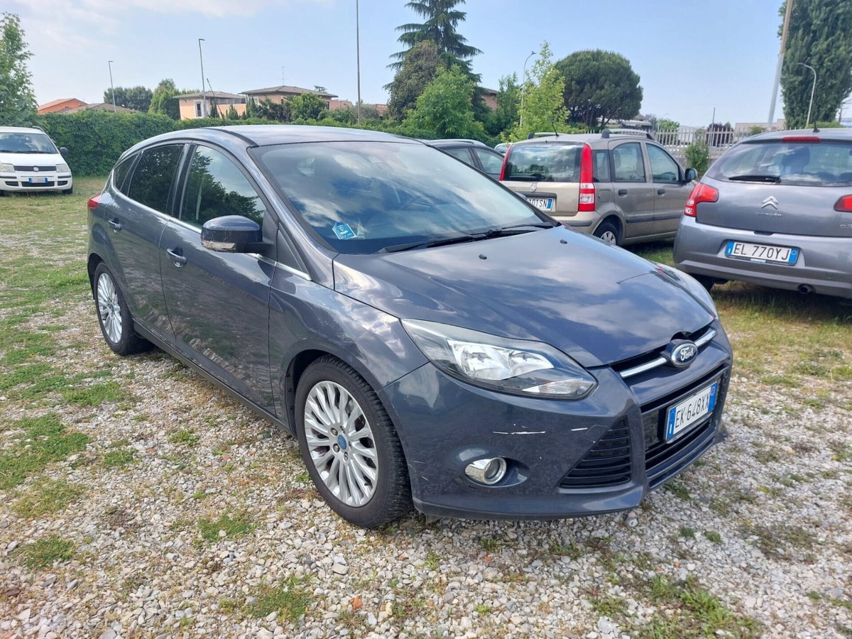 Ford Focus 1.6 EcoBoost 150 CV Start&Stop Titanium (2)