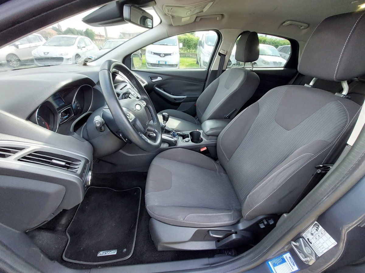 Ford Focus 1.6 EcoBoost 150 CV Start&Stop Titanium (6)