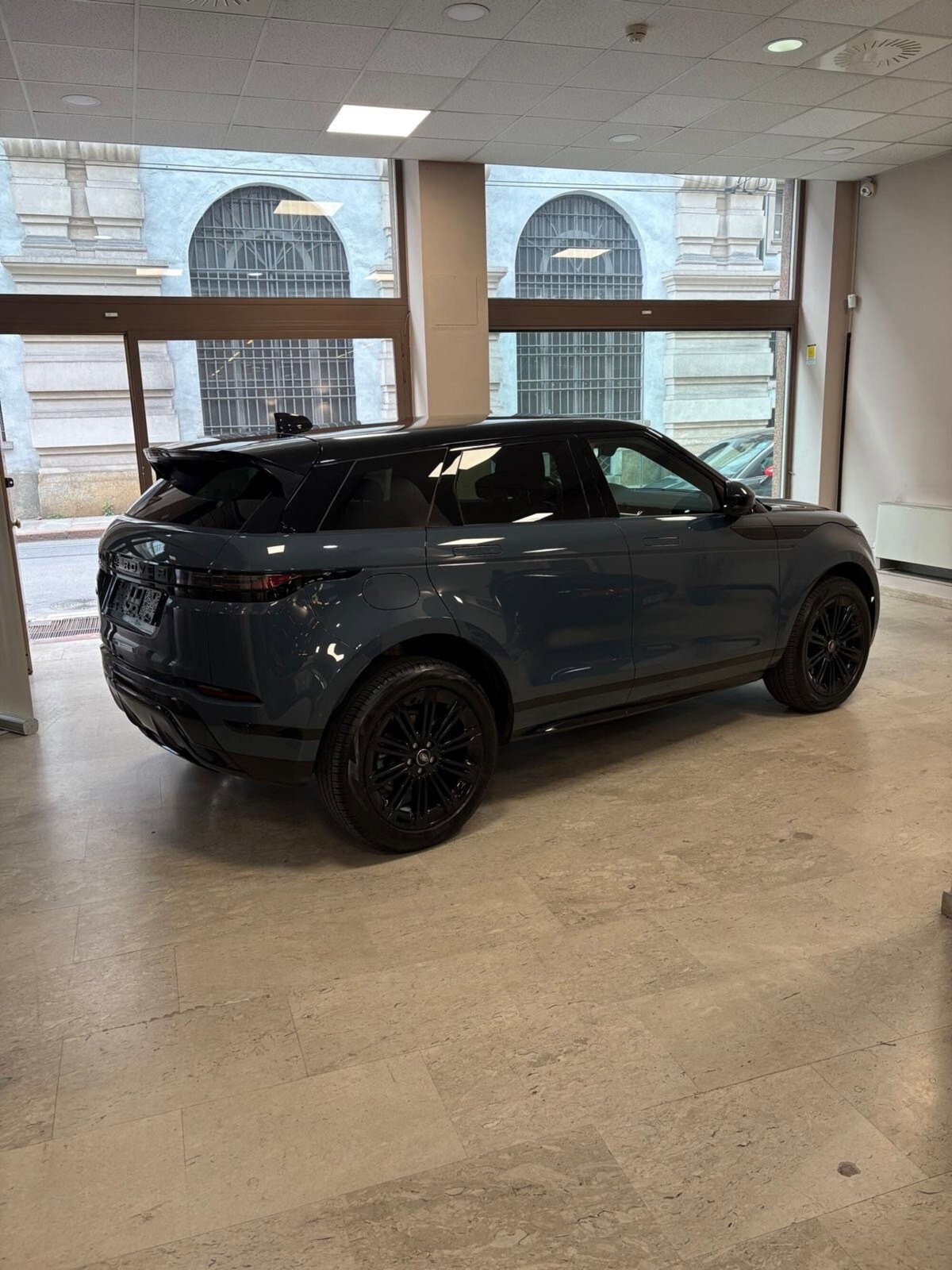 Land Rover Range Rover Evoque 2.0D I4 204 CV AWD Auto SE (3)