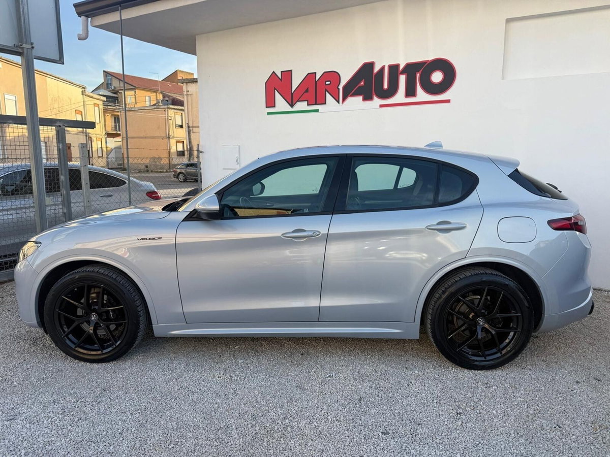 Alfa Romeo Stelvio Stelvio 2.2 Turbodiesel 210 CV AT8 Q4 Veloce (10)