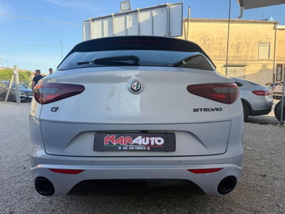 Alfa Romeo Stelvio Stelvio 2.2 Turbodiesel 210 CV AT8 Q4 Veloce (9)