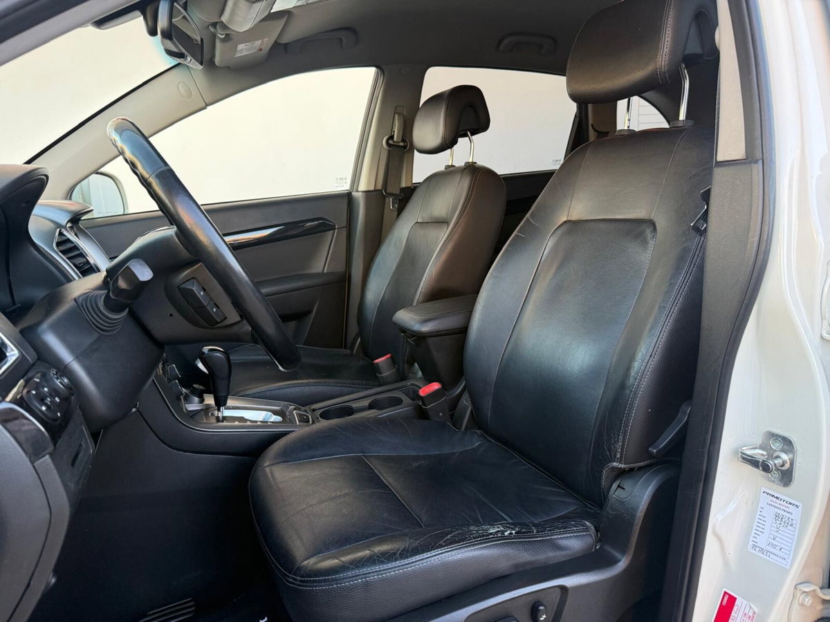 Chevrolet Captiva 2.2 VCDi 184CV 4WD LTZ (17)