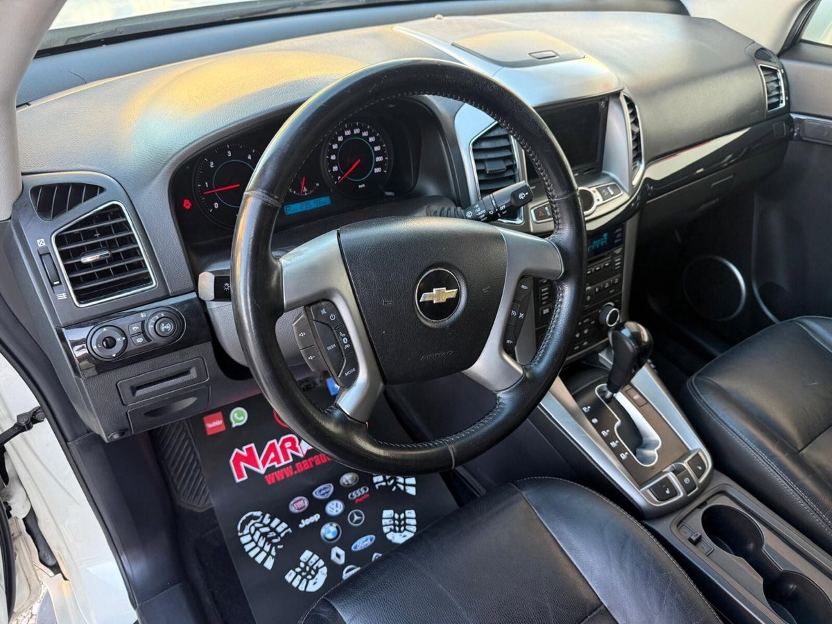 Chevrolet Captiva 2.2 VCDi 184CV 4WD LTZ (18)