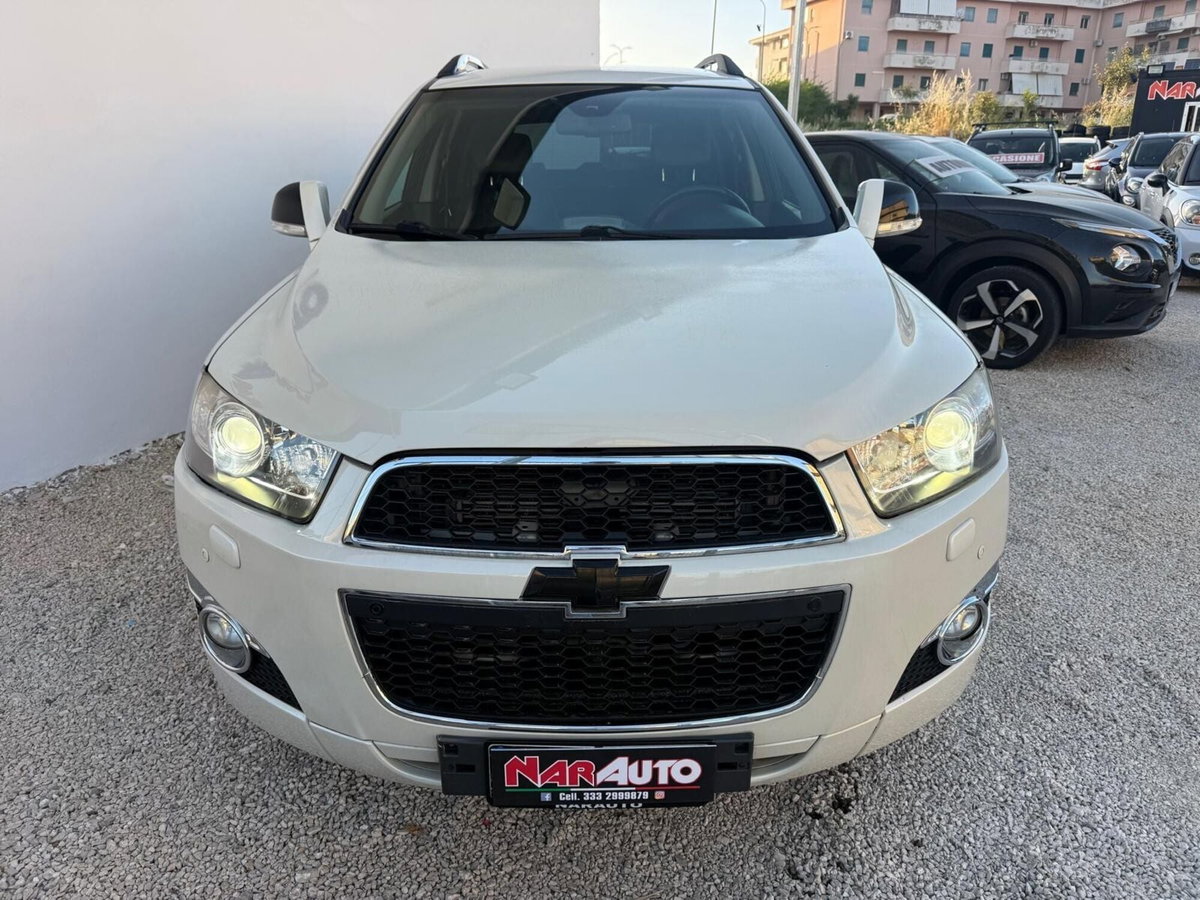 Chevrolet Captiva 2.2 VCDi 184CV 4WD LTZ (3)