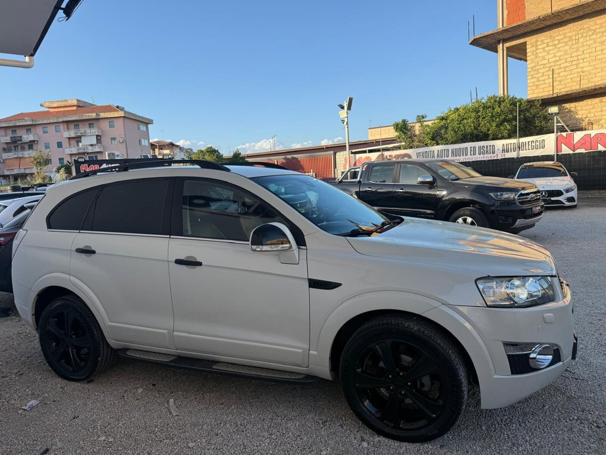 Chevrolet Captiva 2.2 VCDi 184CV 4WD LTZ (5)