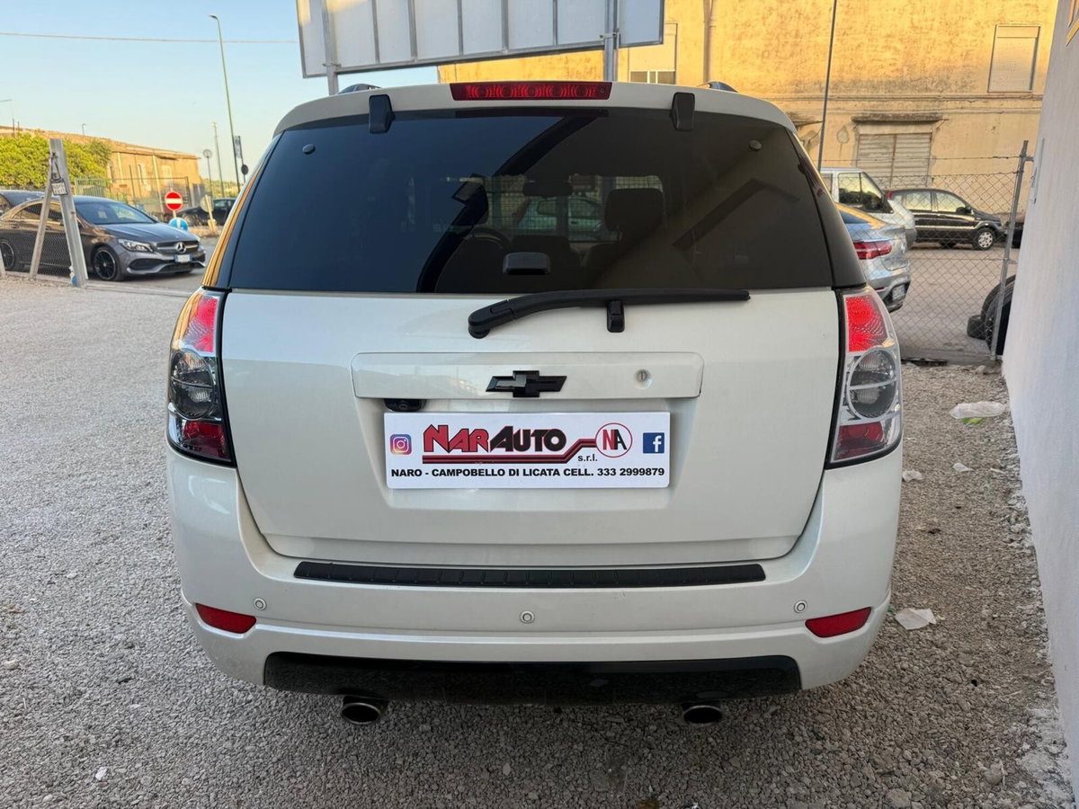 Chevrolet Captiva 2.2 VCDi 184CV 4WD LTZ (6)