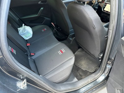 SEAT Arona 1.0 TGI FR (11)