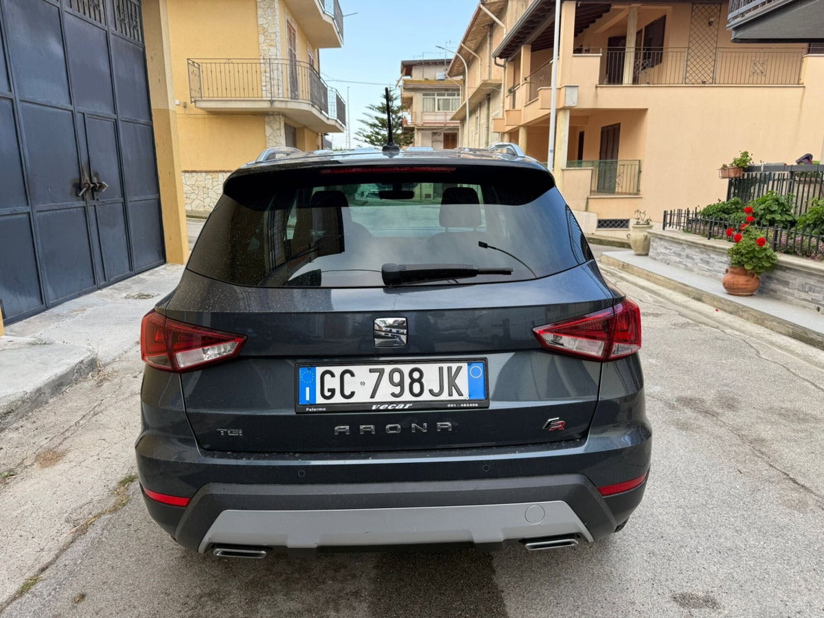 SEAT Arona 1.0 TGI FR (6)