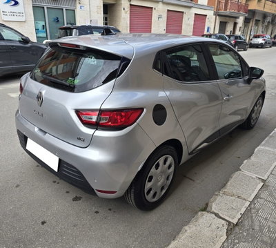 Renault Clio dCi 8V 75CV Start&Stop 5 porte Energy Life (5)
