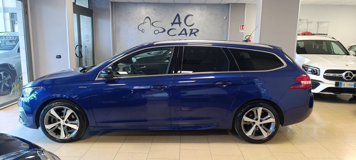 Peugeot 308 SW BlueHDi 150 S&S GT Line (2)