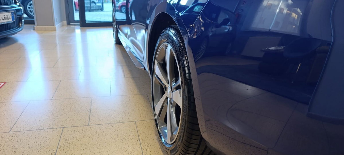 Peugeot 308 SW BlueHDi 150 S&S GT Line (13)