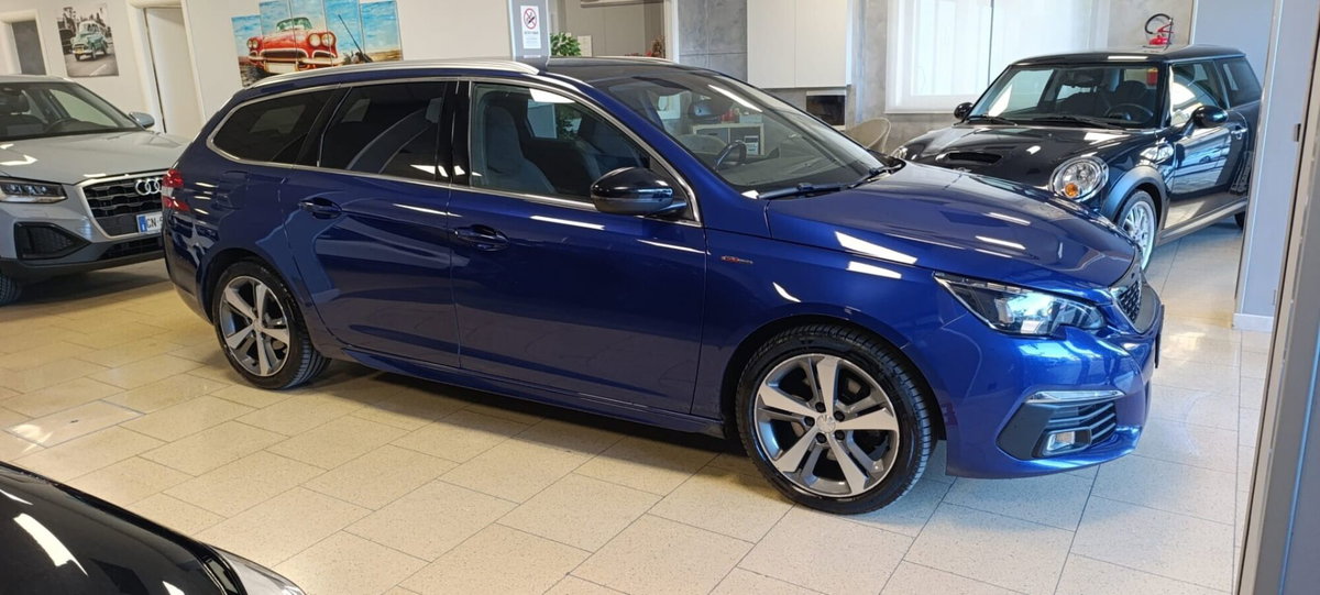 Peugeot 308 SW BlueHDi 150 S&S GT Line (3)