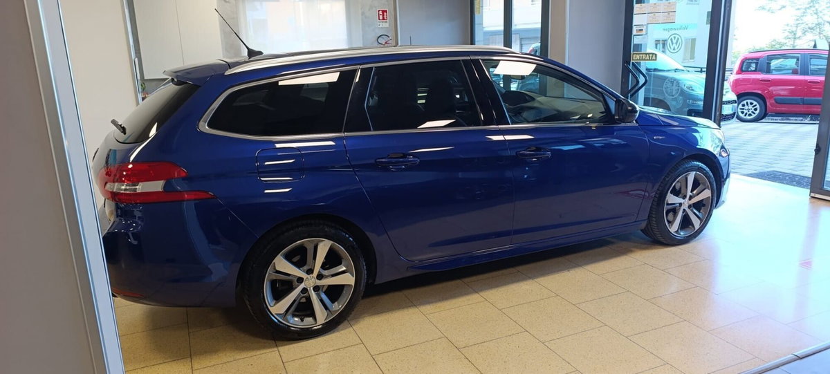 Peugeot 308 SW BlueHDi 150 S&S GT Line (7)