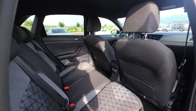 Volkswagen Polo 1.0 tsi R-Line 95cv dsg (10)