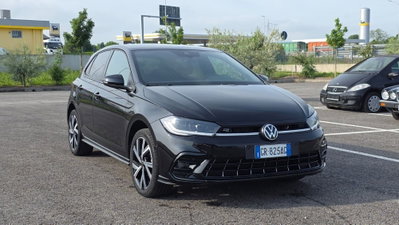 Volkswagen Polo 1.0 tsi R-Line 95cv dsg (4)