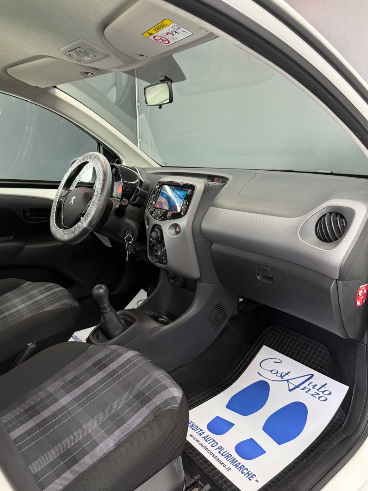 Peugeot 108 72 5 porte Collection (10)
