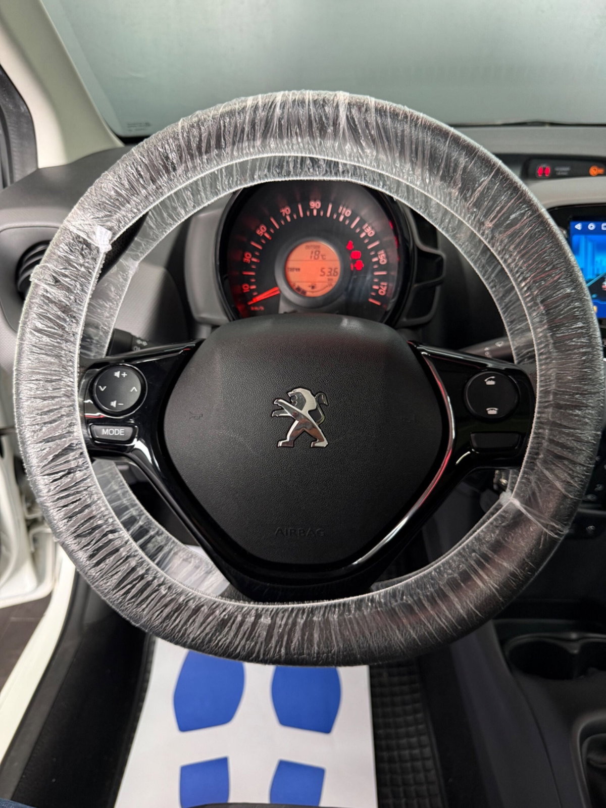 Peugeot 108 72 5 porte Collection (11)
