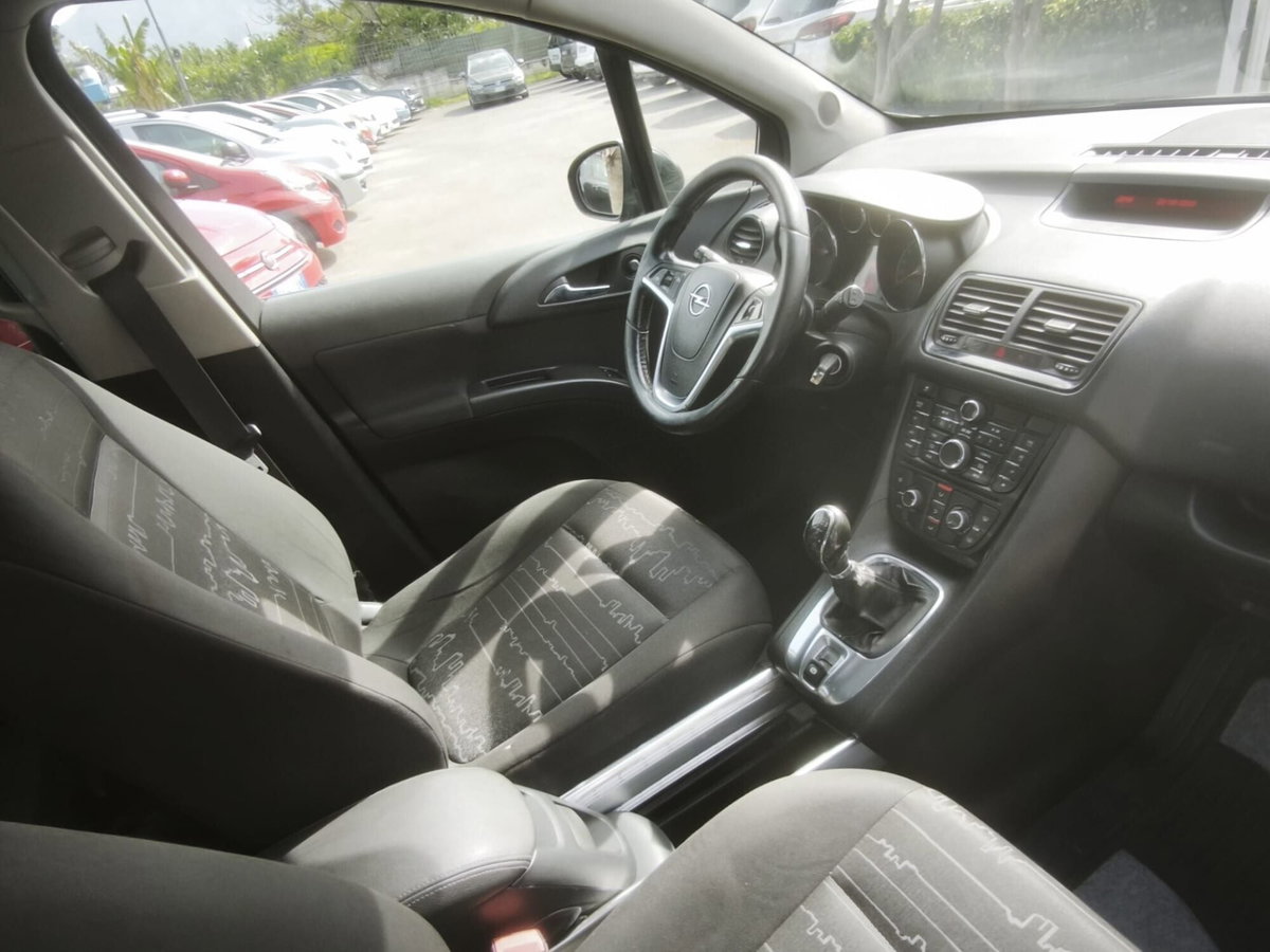 Opel Meriva 1.3 CDTI Cosmo (12)