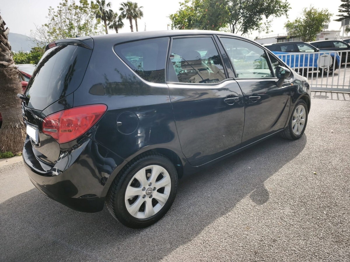 Opel Meriva 1.3 CDTI Cosmo (6)