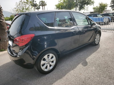Opel Meriva 1.3 CDTI Cosmo (6)