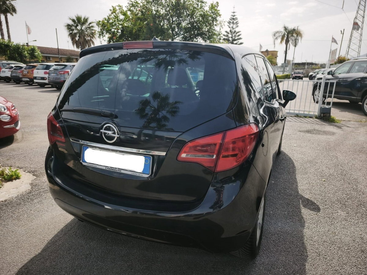 Opel Meriva 1.3 CDTI Cosmo (7)