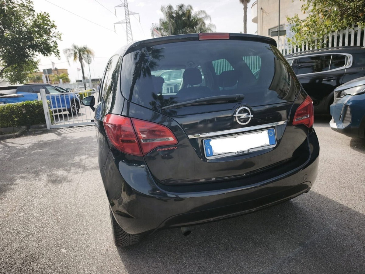 Opel Meriva 1.3 CDTI Cosmo (8)