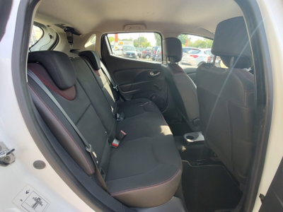 Renault Clio 1.2 75CV 5 porte Wave (14)