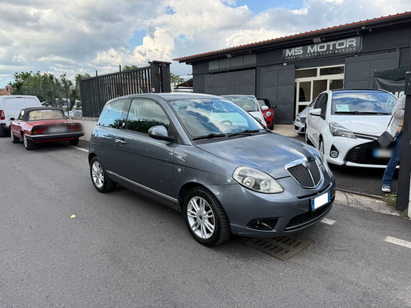 Lancia Ypsilon 1.4 Diva Ecochic GPL