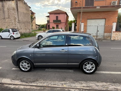 Lancia Ypsilon 1.4 Diva Ecochic GPL (10)