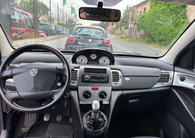 Lancia Ypsilon 1.4 Diva Ecochic GPL (5)