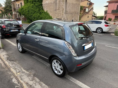 Lancia Ypsilon 1.4 Diva Ecochic GPL (9)