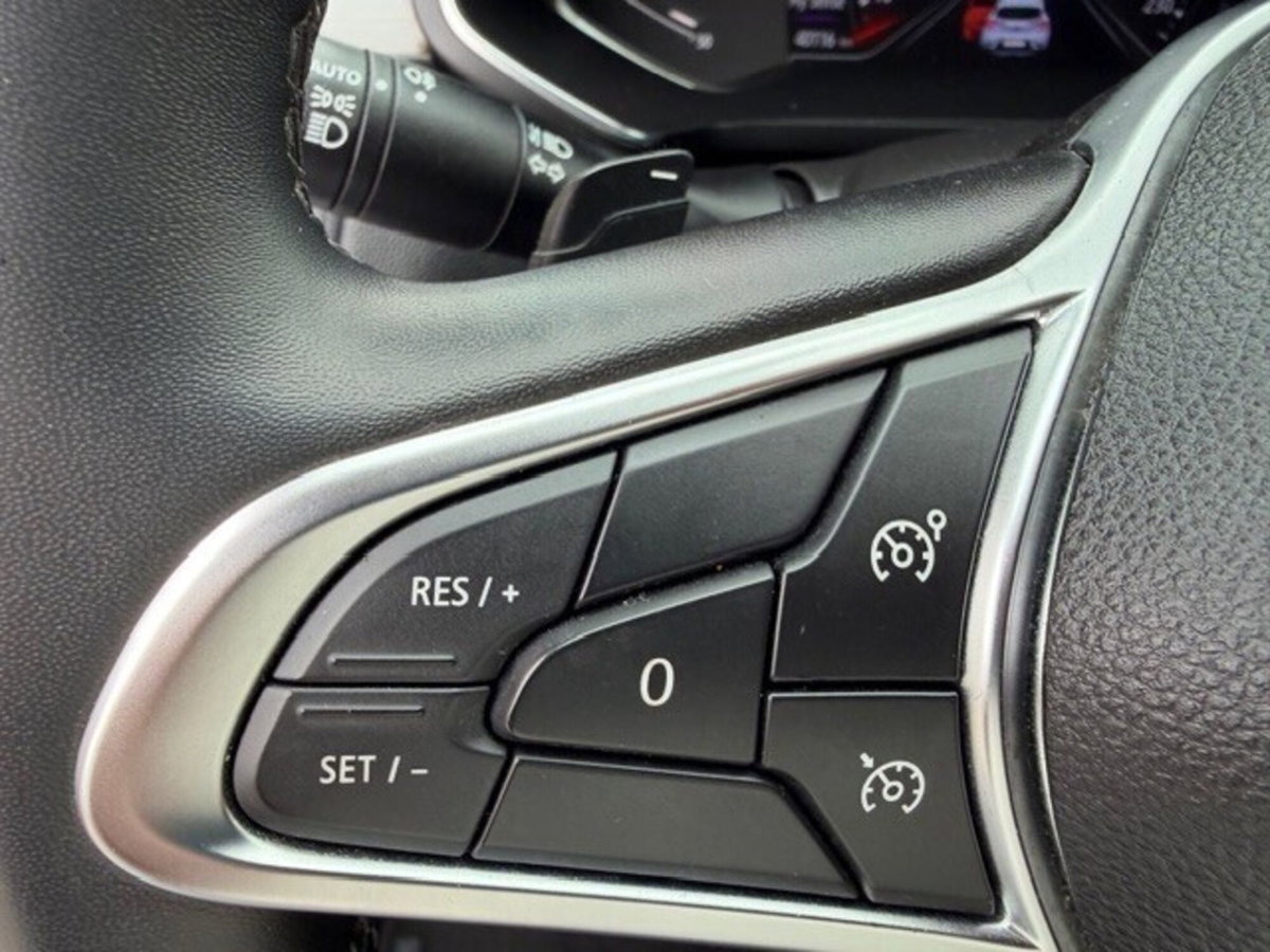 Renault Captur Blue dCi 115 CV EDC Intens (16)
