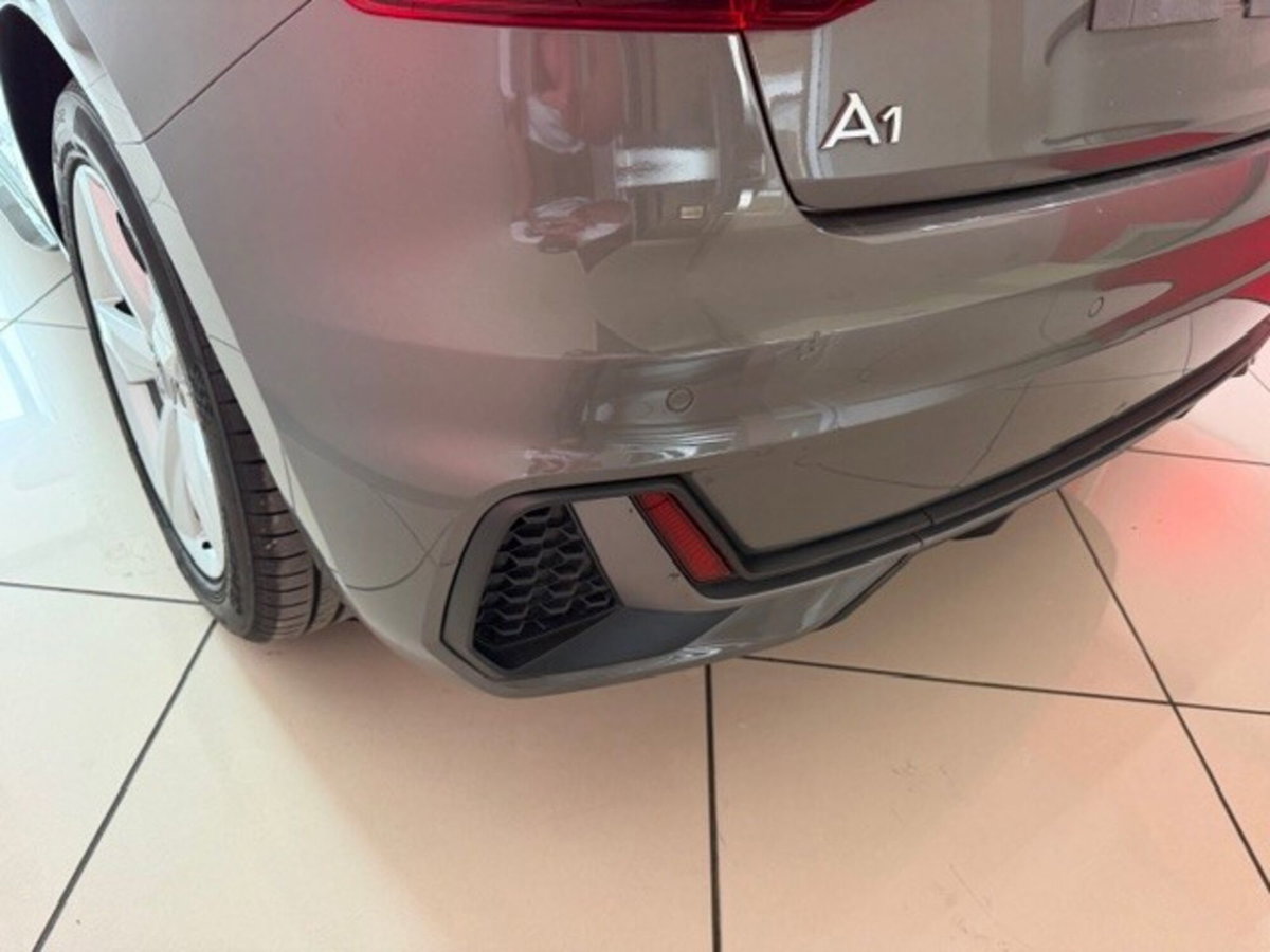 Audi A1 Sportback 30 TFSI S line edition (5)