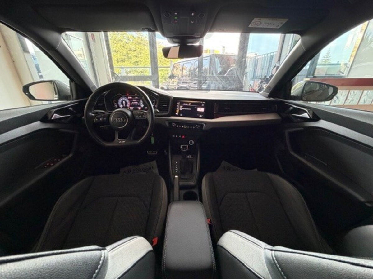 Audi A1 Sportback 30 TFSI S line edition (8)