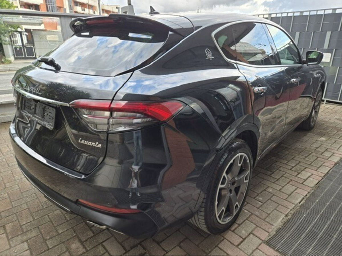 Maserati Levante Levante V6 AWD Gransport (10)