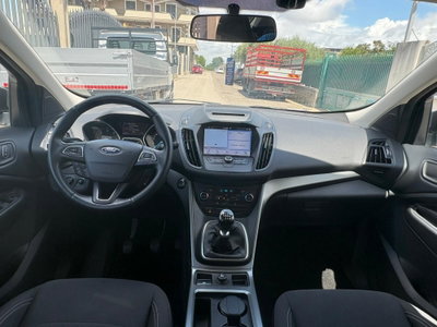 Ford Kuga 2.0 TDCI 120 CV S&S 2WD Powershift ST-Line (20)