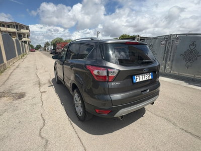 Ford Kuga 2.0 TDCI 120 CV S&S 2WD Powershift ST-Line (4)