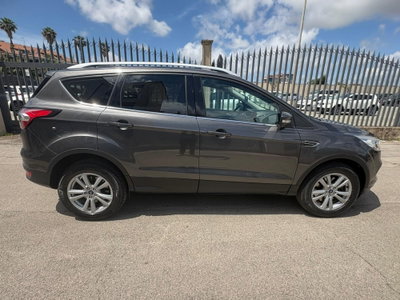 Ford Kuga 2.0 TDCI 120 CV S&S 2WD Powershift ST-Line (8)
