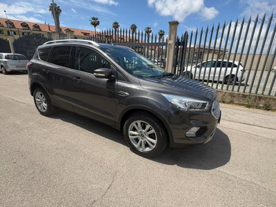 Ford Kuga 2.0 TDCI 120 CV S&S 2WD Powershift ST-Line (9)