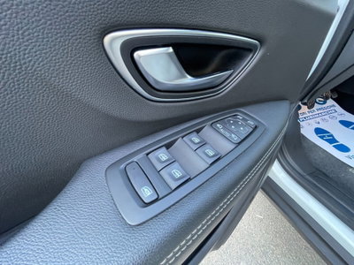 Renault Scenic E-Tech Electric XMod dCi 110 CV Start&Stop Energy Limited (14)