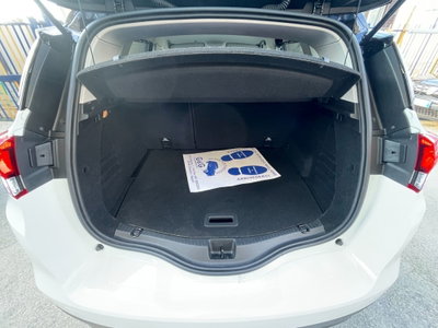 Renault Scenic E-Tech Electric XMod dCi 110 CV Start&Stop Energy Limited (16)