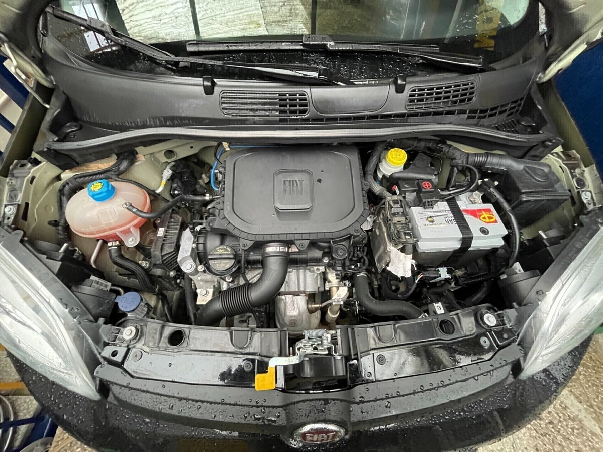 Fiat Panda Cross Cross 1.0 FireFly S&S Hybrid (10)