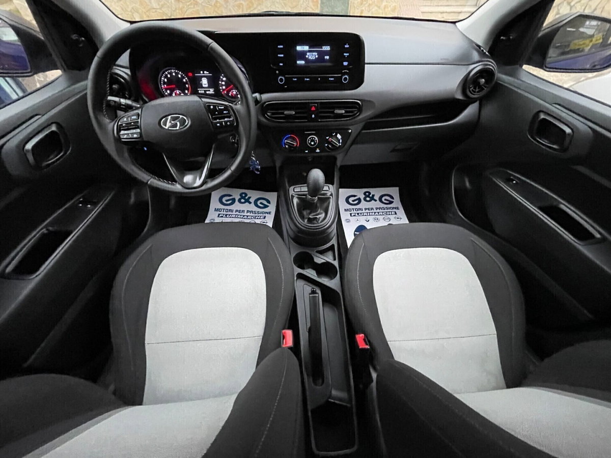 Hyundai i10 1.0 MPI Advanced (13)
