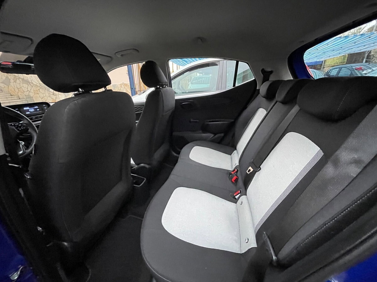 Hyundai i10 1.0 MPI Advanced (9)