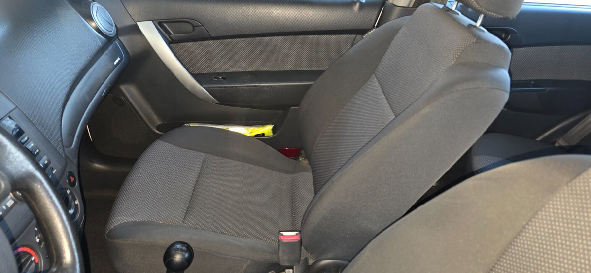 Chevrolet Aveo 1.2 70CV 5 porte LS (9)